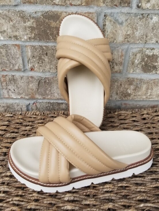 Oasis Society Shoes - OASIS SOCIETY TAN/Grace Puffed Slide Sandals(Women 8) NEUTRAL Platform Lug *READ